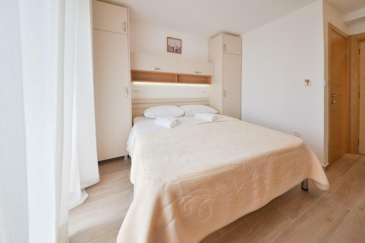 Apartmani Ljubo Rafailovic 2 Rafailovici Exterior foto